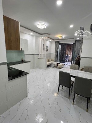 nhà mới tinh q9 chỉ 3.65 tỷ - chung cư mặt đất - hẻm xe hơi - tiện ích đầy đủ