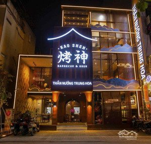 siêu phẩm cho thuê mặt phố nguyễn thị định 150m2 x 2 tầng, mặt tiền 15m, thông sàn, nhà hàng.