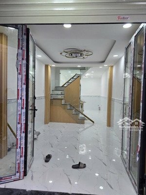 bán nhà tôn đản quận 4 - nhà mới xây 2 tầng đúc bê tông - 30m2 - chỉ 3 tỷ