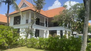 cc bán gấp biệt thự mặt biển furama villa resort đà nẵng, 4pn 32 tỷ, 1 căn duy nhất. cho thuê 200tr