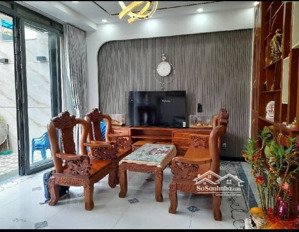 bán nhà ( 6 x 14 ) bà hom 4 tầng nội thất cao cấp, hẻm xem hơi sát mặt tiền chỉ 9,5 tỷ.