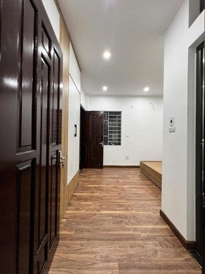 nhà mới xịn mịn - đại từ - hoàng mai - sổ đẹp ngõ nông