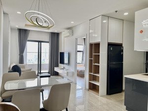 trống sẵn căn hộ 2pn chung cư monarchy, view biển thoáng mát, full nội thất 80m2