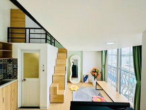 duplex ban công full nội thất _ thang máy _ gần cầu chữ y ,tiện qua qua đại học sài gòn , sư phạm