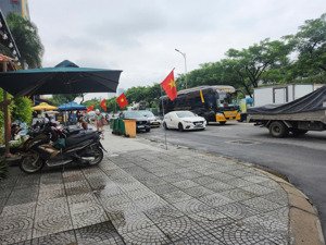 chế lan viên, p.mỹ an, q. ngũ hành bán nhà 2 tầng, ngay bãi tắm biển mỹ khê ô tô tận cửa