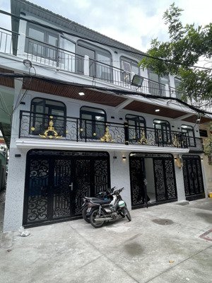 chính chủ cho thuê nhà nguyên căn trung tâm quận phú nhuận - lh : ( tuấn anh )