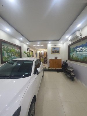 +#lk vip -văn khê - hà đông- kinh doanh - phân lô- thang máy-2mặt thoáng- full nội thất sịn sò !!!