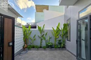 Nhà mê lửng đúc sân vườn kiệt thẳng Trường CHinh