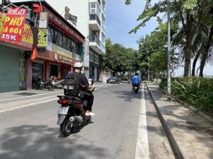 Apartment Trích Sài View Hồ 270M2 MT 16M 86 Tỷ Dòng Tiền 450Tr/th -Ô TÔ Gần Hồ