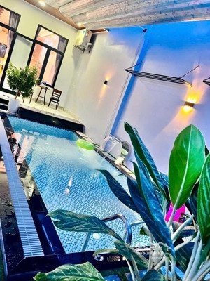 cho thuê villa đường bà huyện thanh quan. 3 tầng 4pn. có hồ bơi