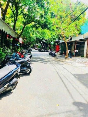 bán căn hộ dịch vụ đường số 28- lê đức thọ - gv tphcm. lh/ điệp 