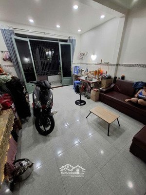 cực hiếm - sát cầu chà và - diện tích 64m2 - nhỉnh 4 tỷ - đường bình đông - quận 8. 