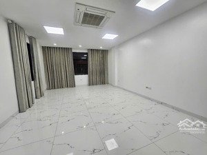 siêu phẩm mặt phố 7 tầng 302m2 thông sàn thang máy ô tô tránh kinh doanh đỉnh 21 tỷ