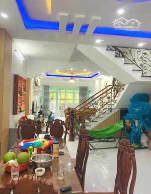 bán nhà quận 8, đường phạm thế hiển nhà đẹp 4 tầng kiên cố. diện tích: 5m x 20m (100m2)