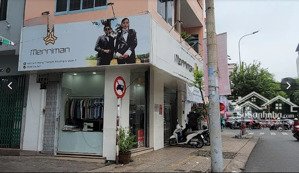 ngang 7m vỉa hè rộng - mặt bằng góc 2 mặt tiền cách mạng tháng 8, phường 5, quận 3 - giá tốt 35tr