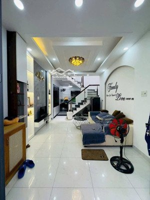 lô nhì đường số 37- tân kiểng, q 7 - 88m2 - 3 tầng ngang 4m - sổ chuẩn - kết nối lâm văn bền