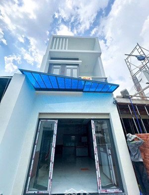 bán nhà sổ riêng thổ cư 100% phường thống nhất