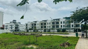 bán nhà cấp 4 chỉ 100tr/m2 mt đường phường thảo điền quận 2