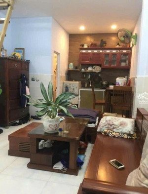 bán nhà đẹp 2 tầng trung tâm quận 12 đường hiệp thành 72 m2. ngang lớn 4.5 giá chỉ nhỉnh 4 tỷ