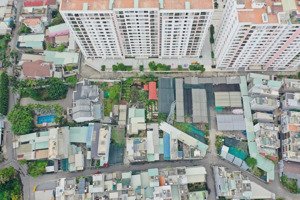bán 3200m2 đất cạnh chung cư linh đông khu dân cư hiện hữu .có 266m2 thổ cư .giá 40 tỷ