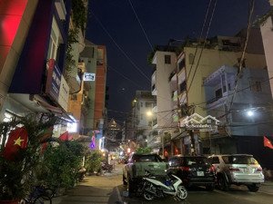 nhà hẻm 18 nguyễn thị minh khai đường xe hơi 108m2, bề ngang 5.6m, kinh doanh vip, chỉ 27 tỷ