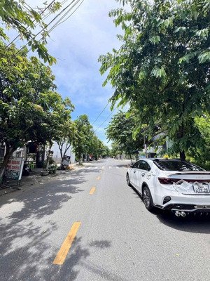 đất 2 mặt tiền đường nguyễn công hoan, cẩm lệ, đà nẵng có vị trí đắc địa,