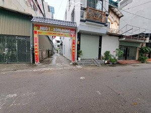 chủ cần bán thật gấp nhà vị trí siêu đẹp tại cổ điển diện tích rộng chỉ nhỉnh 5 đồng