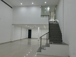mặt tiền cho thuê phù hợp kinh doanh, văn phòng, ngân hàng, kho khô, điểm trung chuyển hàng hóa..