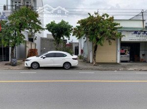 bán mặt tiền đường dt .743 .. ngay gần ngã 3 đông tân , phường dĩ an - tp hcm