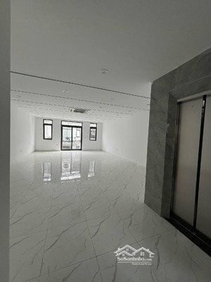 bán nhà mặt phố mai phúc long biên 180m2, 5 tầng, thang máy, kinh doanh, văn phòng, giá 28 tỷ
