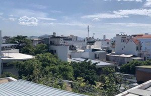 nhà tttp nha trang 6,5 tỷ - 3 tầng 4pn3wc