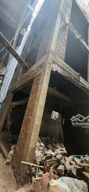 bán nhà đang xây lên tầng 4, thái thịnh. 32m, 6 tầng, ô tô cực gần