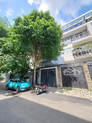 ***** siêu phẩm khu phân lô - khu vực vip đáng sống - giá tốt nhất khu vực - 138m2 - giá 19 tỷ