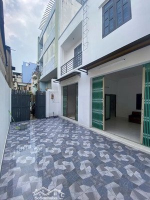 âu cơ 165m² 2 tầng 13.5 tỷ nhà diện tích khủng, sổ đẹp ngang lớn tiện xây chdv