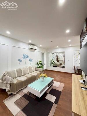 Chính chủ chuyển sinh sống, cần bán căn hộ 2Pn 72,6m2 view chính Biển Toà Newlife trung tâm Bãi Cháy, Hạ Long.