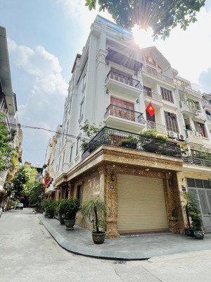 bán lk lô góc kđt văn quán,134m2,giá:41tỷ , kinh doanh ,giữ tiền .