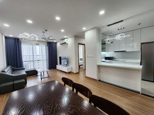 em thơm cập nhật quỹ ch 2-3-4pn iris garden t9/2025 dt 61.7-104-135m giá tốt, sẵn sổ. lh 