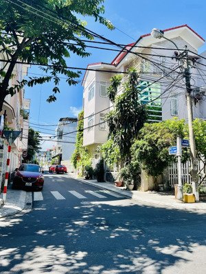 bán nhà 4 tầng mt đường lê cơ - hoà cường- giá 7.85 tỷ - nhà cũ