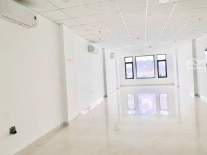 cho thuê toà nhà gần xô viết nghệ tĩnh . 7 tầng . thang máy . pccc đầy đủ