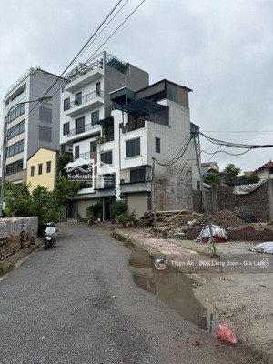 đất_ cự khối, mặt tiền quyền lực, oto tránh, gần hồ điều hòa,hàng xóm vin1, tương lai sáng ngời