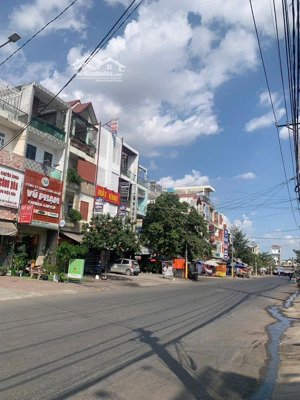 nhà 1 lầu kdc long bình gần đường yết kiêu 4.2*17m sổ riêng thổ cư hoàn công 4.3 tỷ