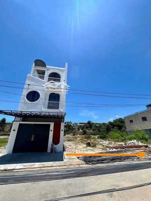 bán đất sát biển nguyễn tất thành 80m ngang 6m , liên chiểu vị trí gần khu du lịch mikazuki