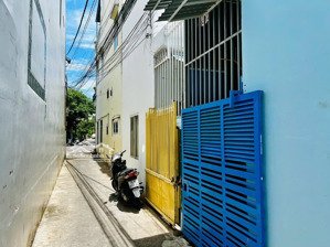 lưu ý căn nhà gần bãi tắm biển nha trang mà giá chỉ có hơn 3ty phù hợp để an cư và thuận tiện tắm b