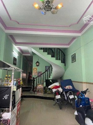 nhà 2 lầu kdc d2d gần đường võ thị sáu sổ riêng thổ cư 4*18m 6 tỷ