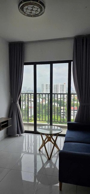 cho thuê căn hộ safira, căn 3pn 2wc, full nôij thất, giá 12 triệu tháng, lh để xem nhà.