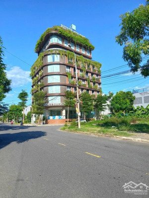 chính chủ bán lô nước mặn 2 view biệt thự khu nam việt á.liên hệ loan 