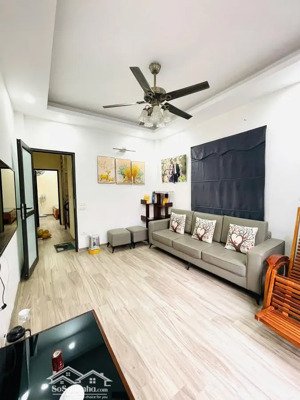 bán nhà riêng tại đường định công thượng, hoàng mai, hà nội, giá siêu hời chỉ với 8,3 tỷ, 40m2