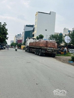 b.á.n 50m, mt 5m đất đg phú lương, gần đại học đại nam. phân lô vỉa hè. giá chào 10,8 tỷ.