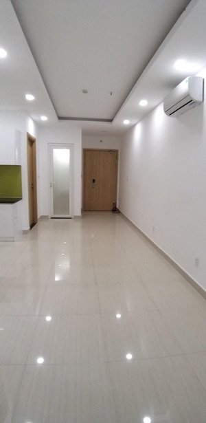 cho thuê căn góc 2pn 2wc có máy lạnh vào ở liền 11.5tr, gọi ngay 