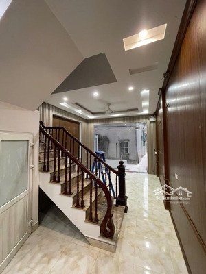 bán nhà hồ tùng mậu - dân xây - ngõ ô tô lùi tận cửa, 38m2 x6t, giá 9t (còn thương lượng)